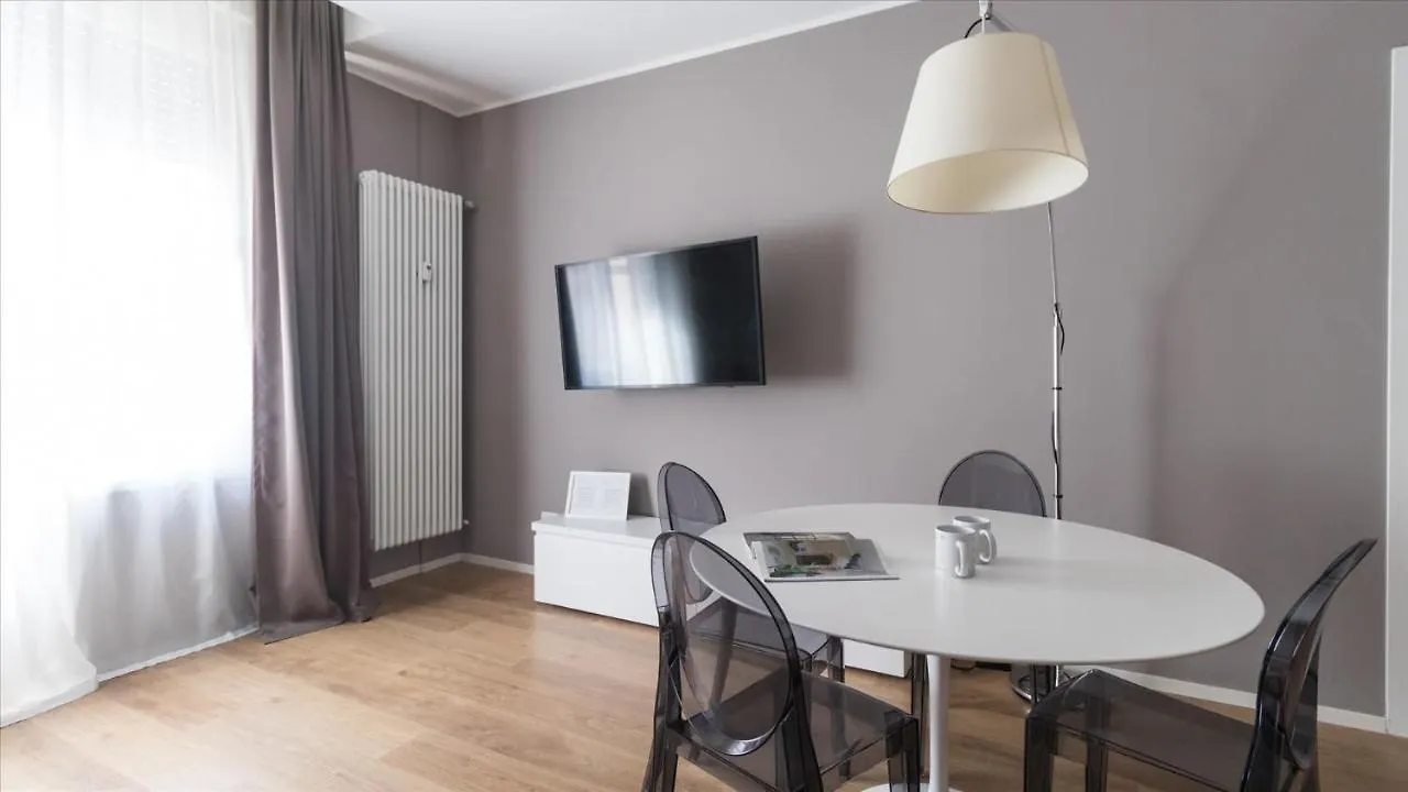Freguglia 2 Apartment Milan