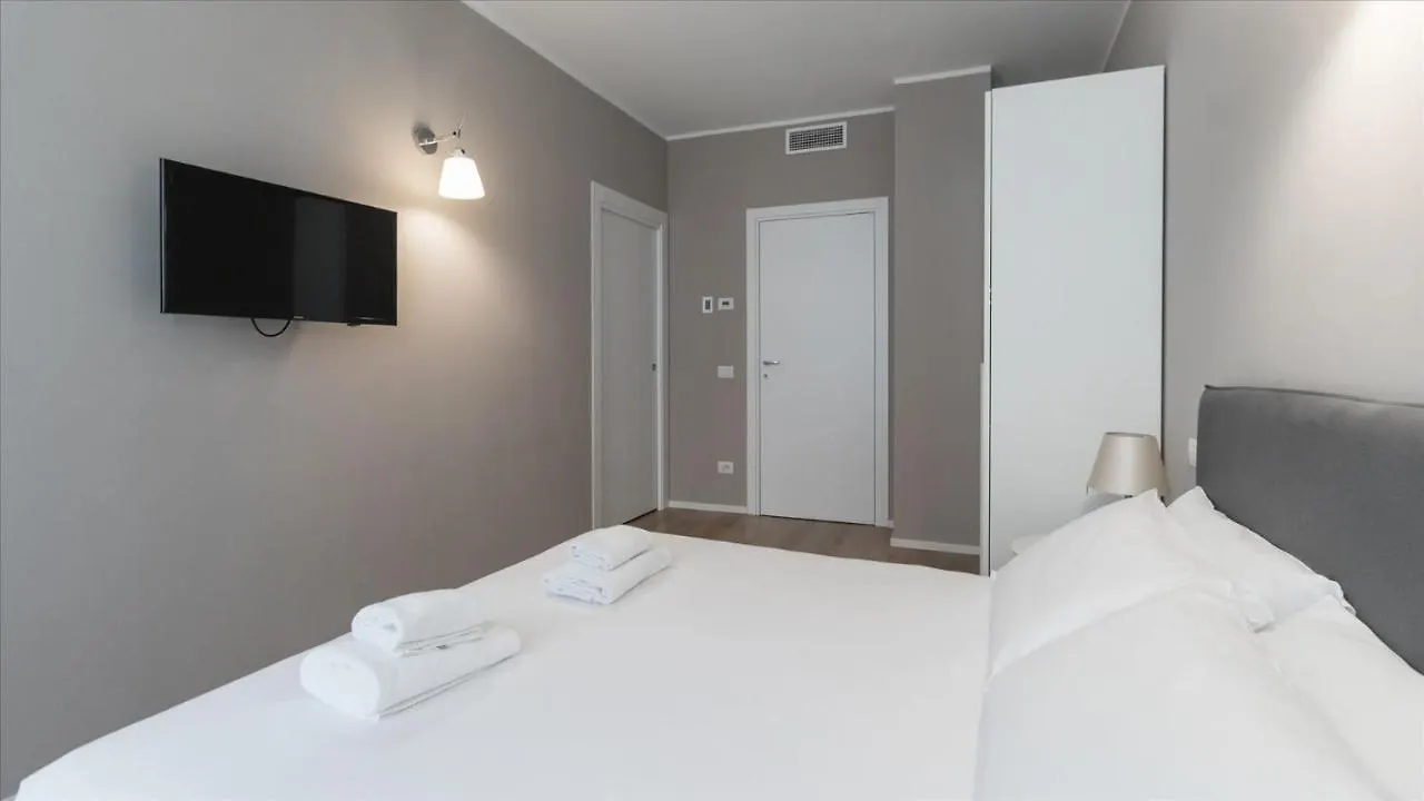 Freguglia 2 Apartment Milan