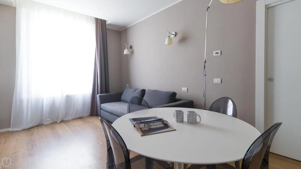 Freguglia 2 Apartment Milan