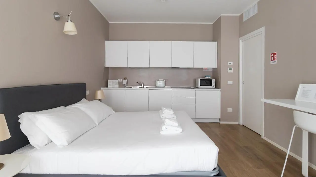 Freguglia 2 Apartment Milan